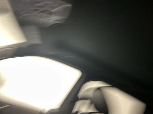 Used 2020 RAM 1500 Limited w/ Black Appearance Package image 18