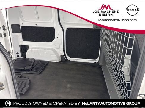 Used 2019 Nissan NV200 SV w/ Back Door Glass Package image 21