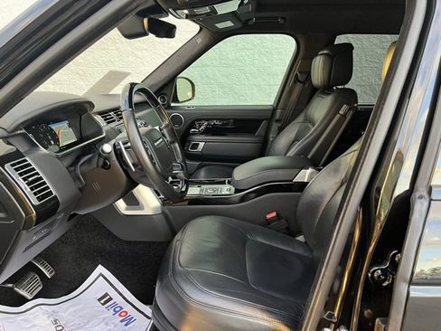 Used 2020 Land Rover Range Rover Long Wheelbase Autobiography image 4