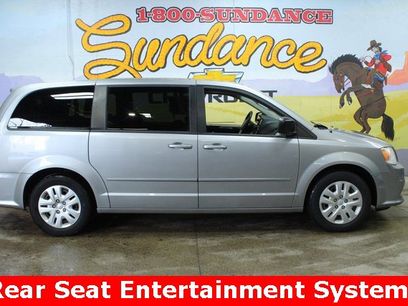Used 2017 Dodge Grand Caravan SE w/ Power Window Group