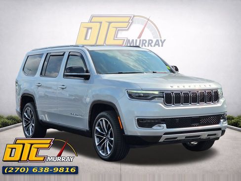 Used 2023 Jeep Wagoneer Series III w/ Premium Group I AWD/4WD image 1