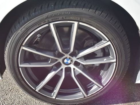 Used 2021 BMW 330i Sedan RWD image 45