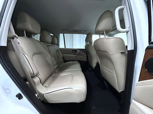 Used 2024 Nissan Armada SL w/ Cargo Package image 18