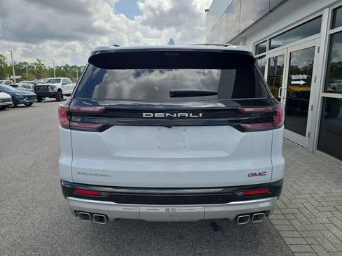 New 2026 GMC Acadia Denali w/ Super Cruise Package FWD image 7