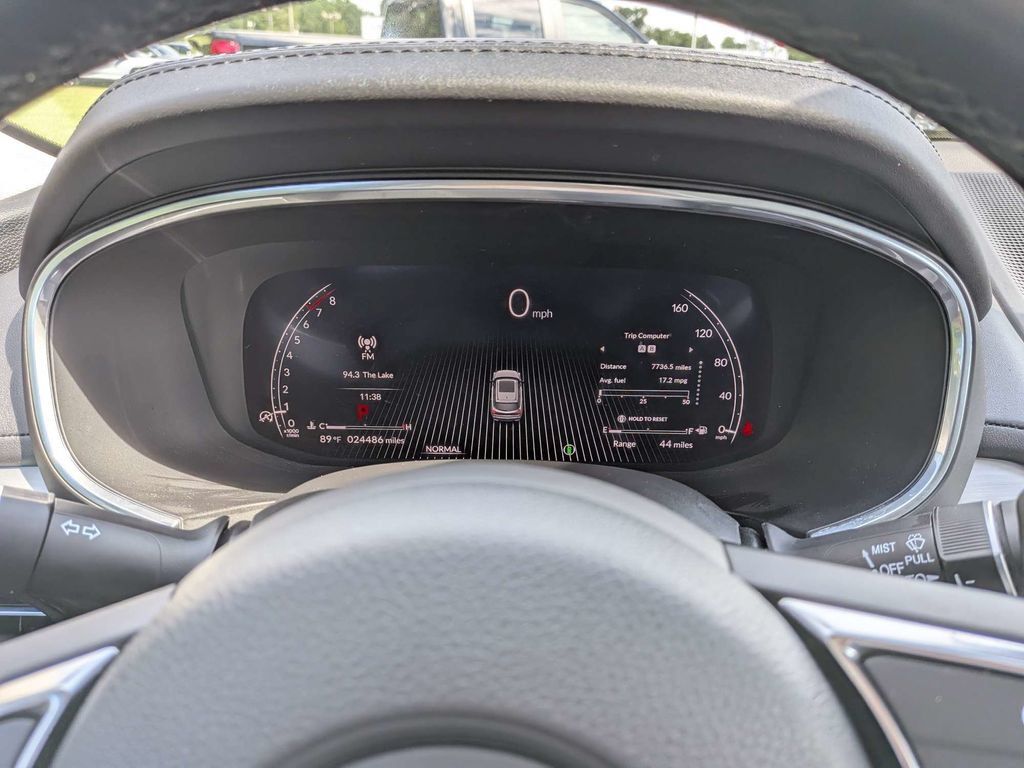 Used 2025 Acura MDX w/ Technology Package FWD image 28
