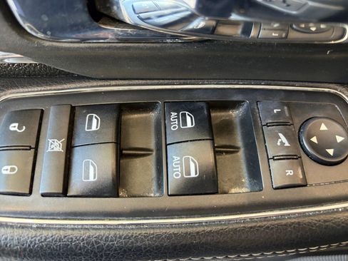 Used 2018 RAM 2500 Laramie AWD/4WD image 14