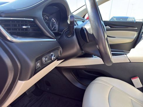 Used 2018 Buick Enclave Essence w/ Trailering Package image 14