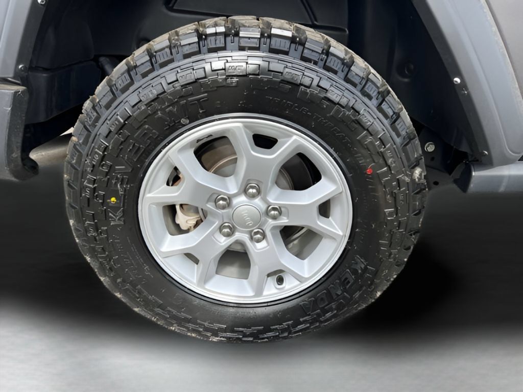 Used 2021 Jeep Wrangler Sport AWD/4WD image 28