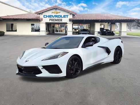 Used 2023 Chevrolet Corvette Stingray Premium Cpe w/ Z51 Performance Package RWD image 4