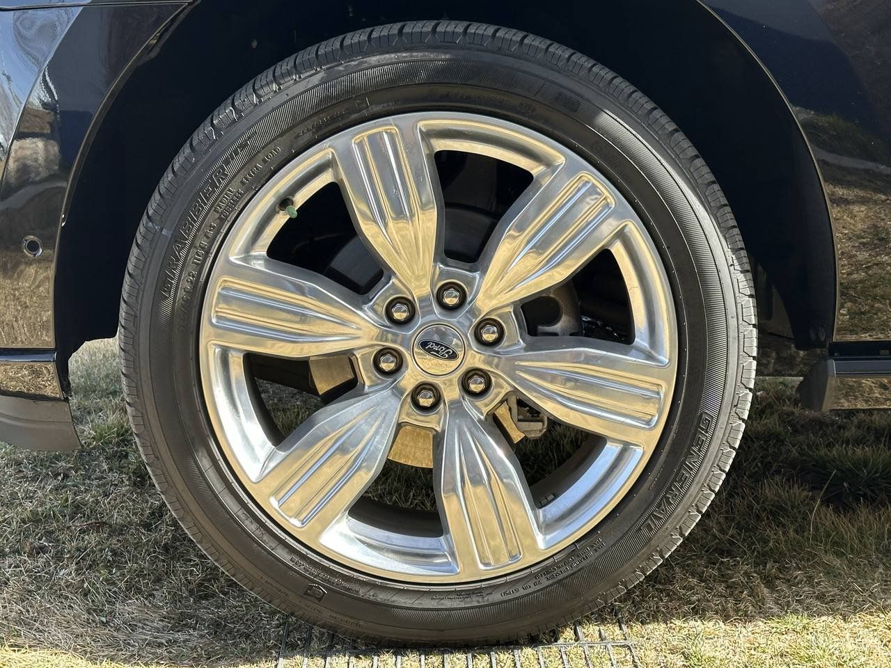 Used 2024 Ford Expedition Max Platinum AWD/4WD image 15