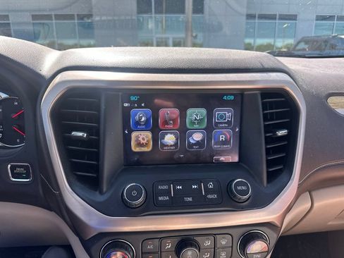 Used 2019 GMC Acadia Denali w/ Technology Package FWD image 7