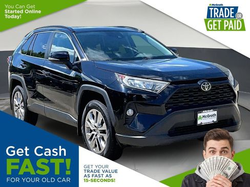 Used 2019 Toyota RAV4 XLE Premium w/ Cold Weather Package AWD/4WD image 1