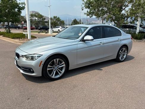 Used 2016 BMW 340i xDrive Sedan AWD/4WD image 3