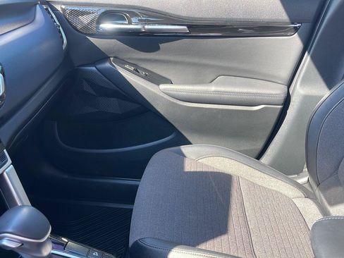 Used 2022 Kia Seltos S FWD image 28
