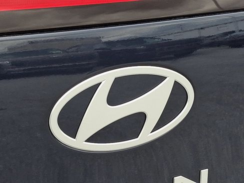 Certified 2024 Hyundai Kona Limited AWD/4WD image 29