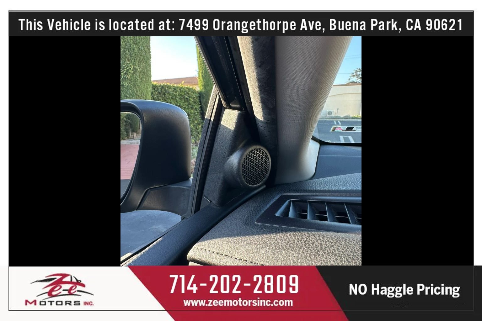 Used 2015 Toyota Corolla LE FWD image 30