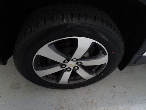 Used 2019 Chevrolet Traverse LT w/ LT Premium Package AWD/4WD image 32
