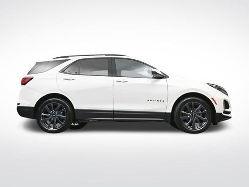 Used 2023 Chevrolet Equinox RS w/ RS Leather Package FWD image 29