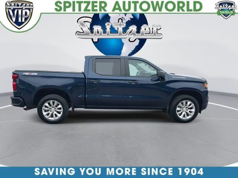 Used 2022 Chevrolet Silverado 1500 Custom AWD/4WD image 10