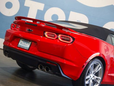 Used 2019 Chevrolet Camaro SS RWD image 39