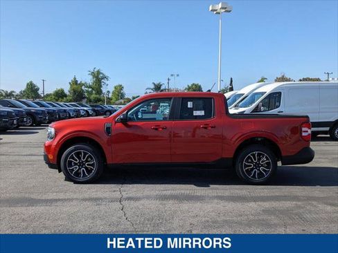 New 2024 Ford Maverick Lariat image 2