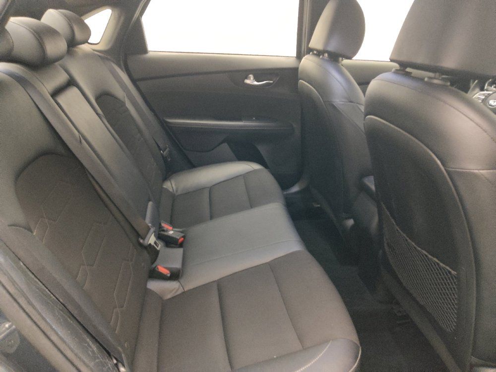 Used 2020 Kia Forte GT-Line w/ GT-Line Premium Package FWD image 19