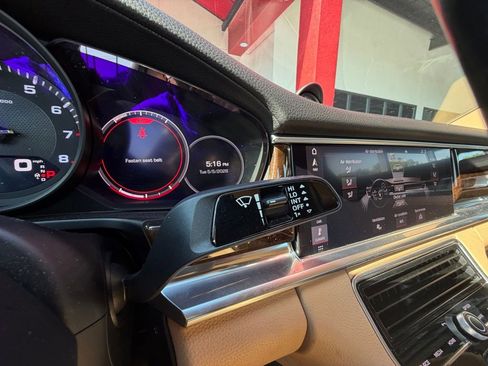 Used 2021 Porsche Panamera w/ Premium Package RWD image 19