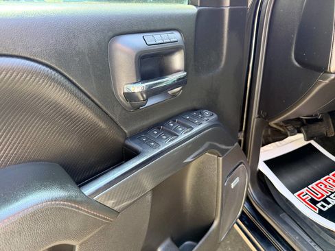 Used 2016 GMC Sierra 2500 SLT w/ Duramax Plus Package image 17