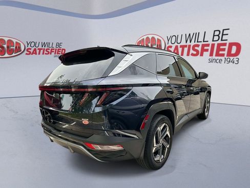 Certified 2024 Hyundai Tucson Limited AWD/4WD image 2