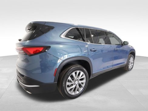Certified 2026 Buick Enclave Preferred w/ Power Package AWD/4WD image 4