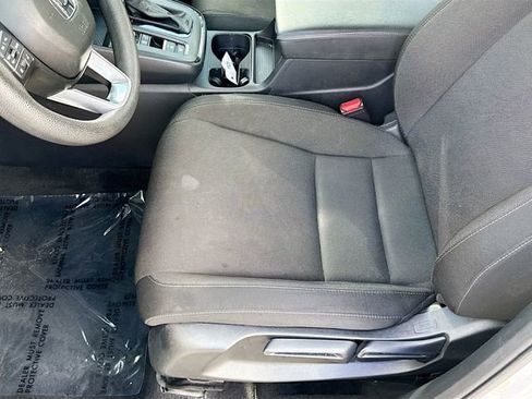Used 2024 Honda CR-V LX image 19