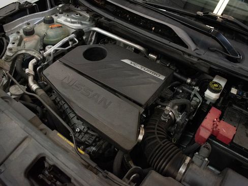 Used 2023 Nissan Rogue SV AWD/4WD image 10