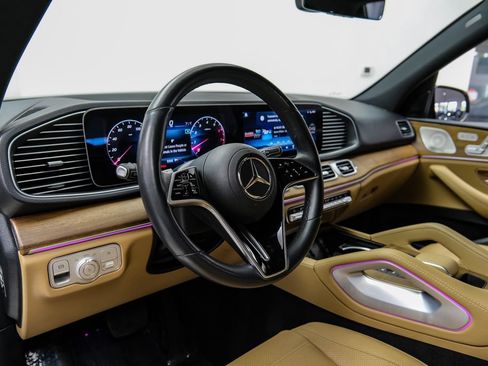 Used 2024 Mercedes-Benz GLE 450 4MATIC image 7