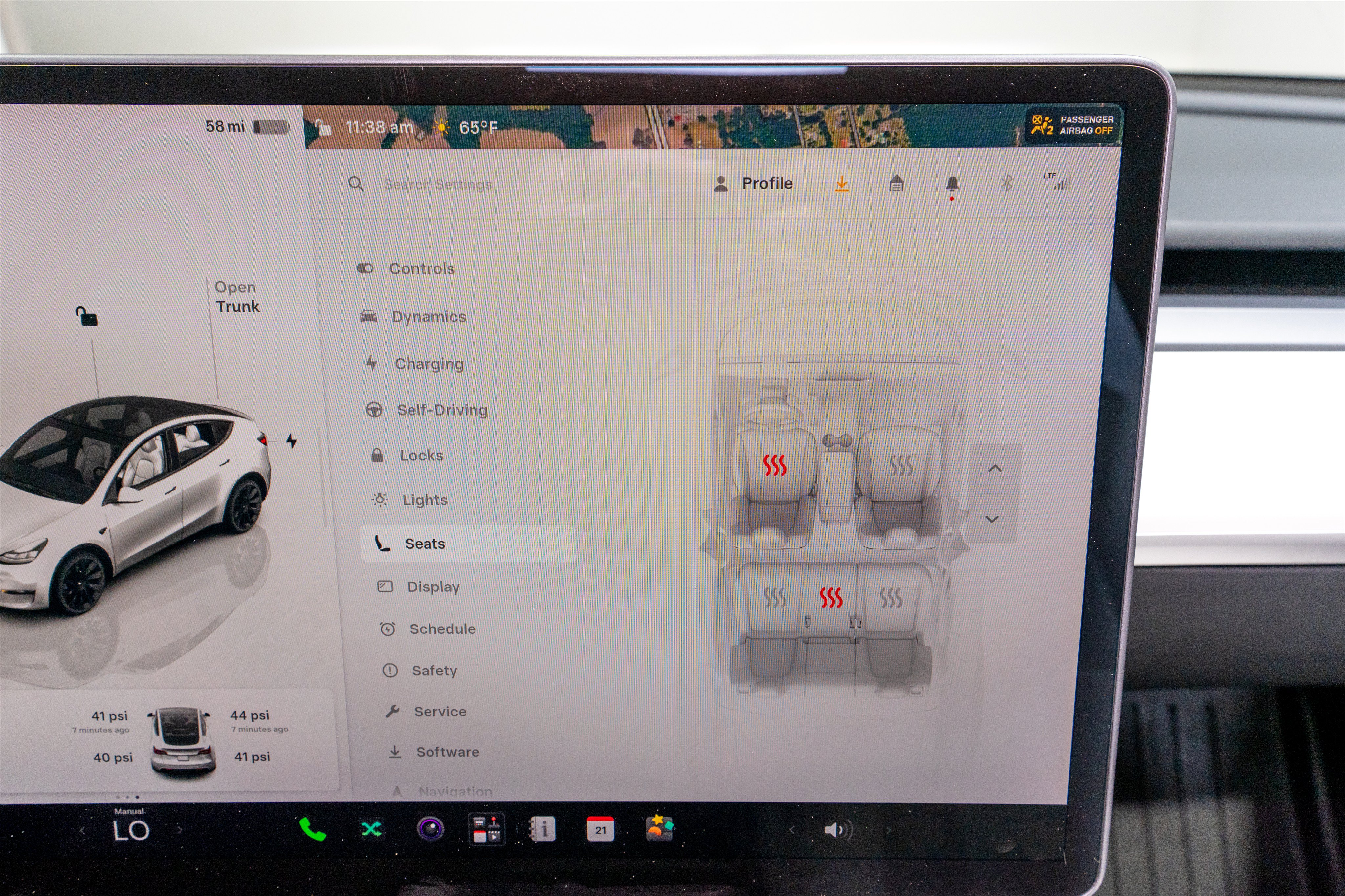Used 2024 Tesla Model Y Long Range RWD image 19