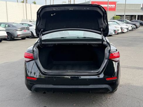 Used 2024 Nissan Sentra SV FWD image 7