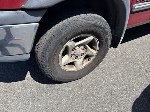 Used 2000 Toyota Tundra SR5 image 3