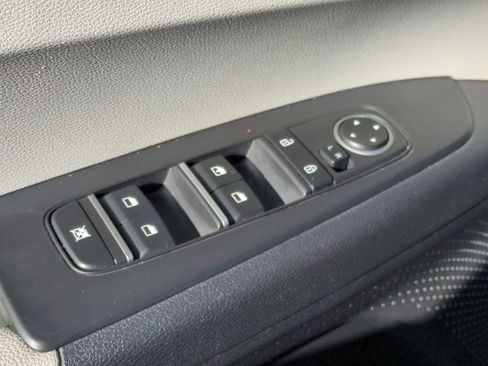 Used 2023 Kia Forte LXS w/ LXS Technology Package image 20