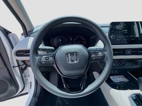 New 2027 Honda HR-V LX image 10