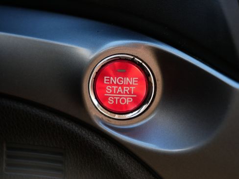 Used 2013 Acura ILX w/ Premium Package image 30