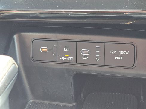 Used 2025 Hyundai Tucson SEL FWD image 28