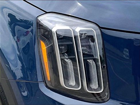 Used 2024 Kia Telluride S AWD/4WD image 34