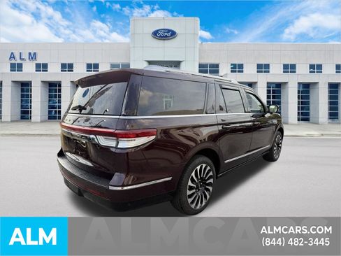 Used 2024 Lincoln Navigator L Black Label AWD/4WD image 6