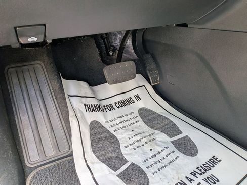 Used 2024 GMC Acadia Denali w/ Super Cruise Package FWD image 16