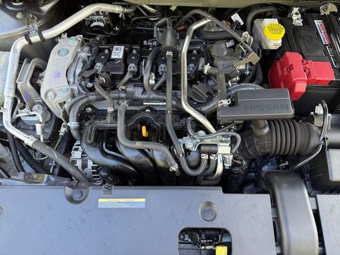 Used 2025 Nissan Sentra SV image 27