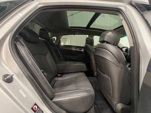 Used 2018 Genesis G80 3.8 w/ Option Group 03 image 27