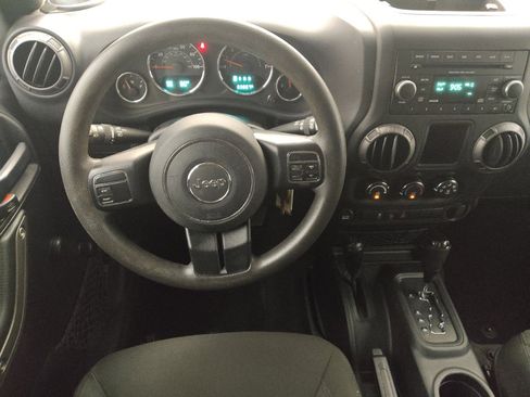 Used 2018 Jeep Wrangler Unlimited Sport AWD/4WD image 22