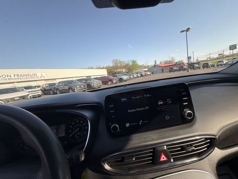 Used 2023 Hyundai Santa Fe SE image 16