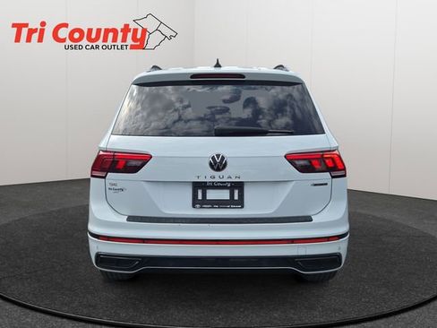 Used 2022 Volkswagen Tiguan SE R-Line AWD/4WD image 7