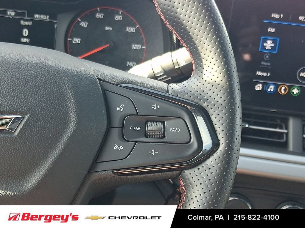 Certified 2024 Chevrolet Trax RS w/ Sunroof Package FWD image 25