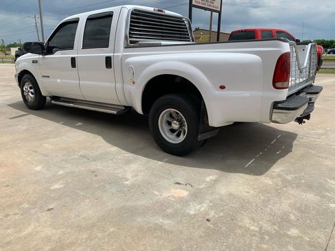 Used 2001 Ford F350 XLT RWD image 4